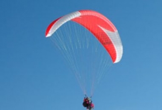  上萨瓦省滑翔伞飞行